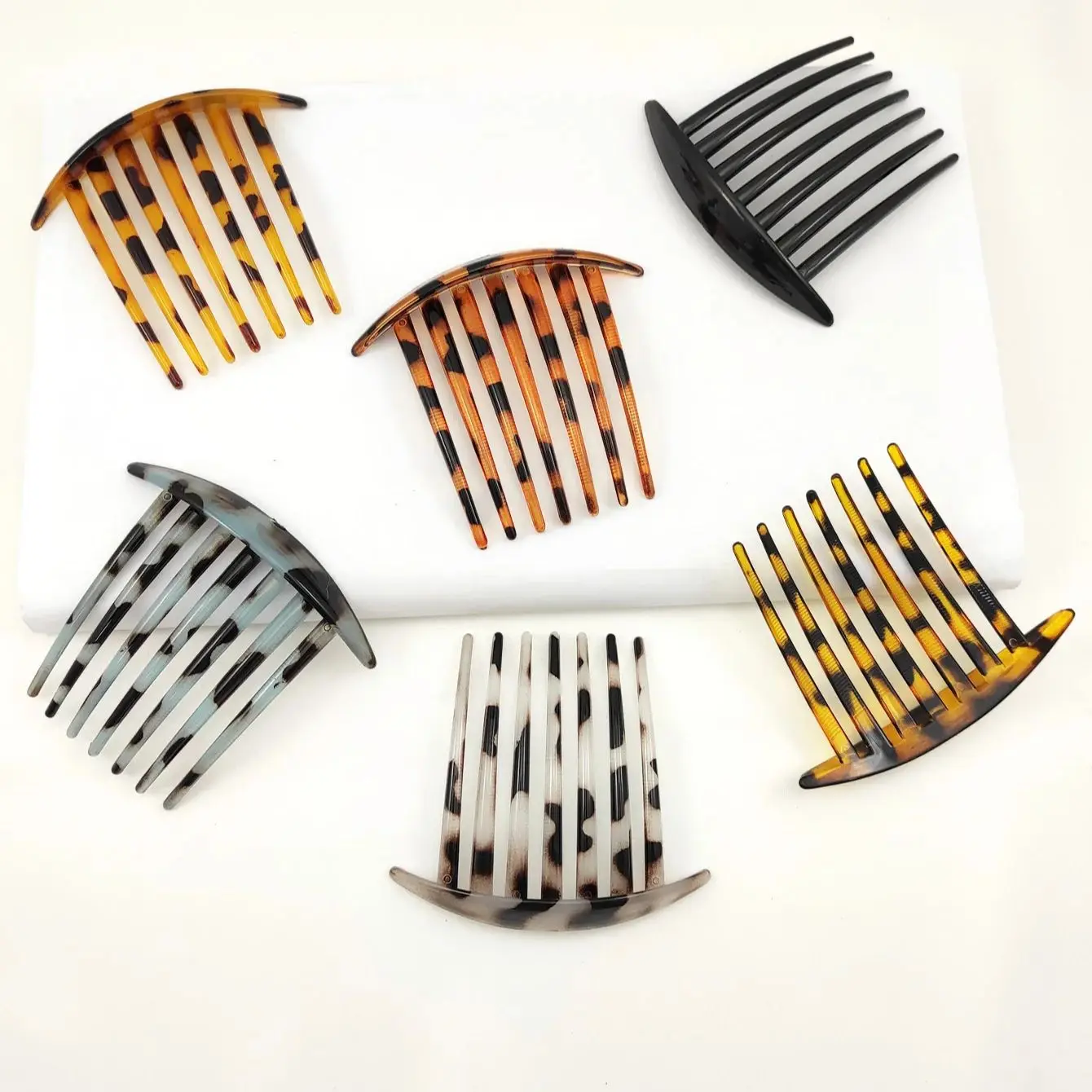 Harajuku Boutique Lacquer 7 Teeth Anti-skid Plastic Leopard Hair Comb Retro Headdress Fashion Temperament Women Hair Accessories