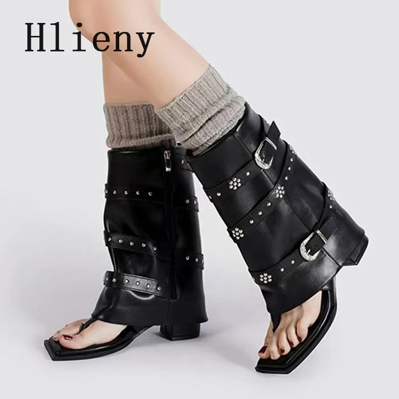 

Hlieny/модные женские ботинки до середины икры с квадратным носком и заклепками, пряжкой и ремешком, весенние женские ботинки из мягкой кожи на толстом низком каблуке