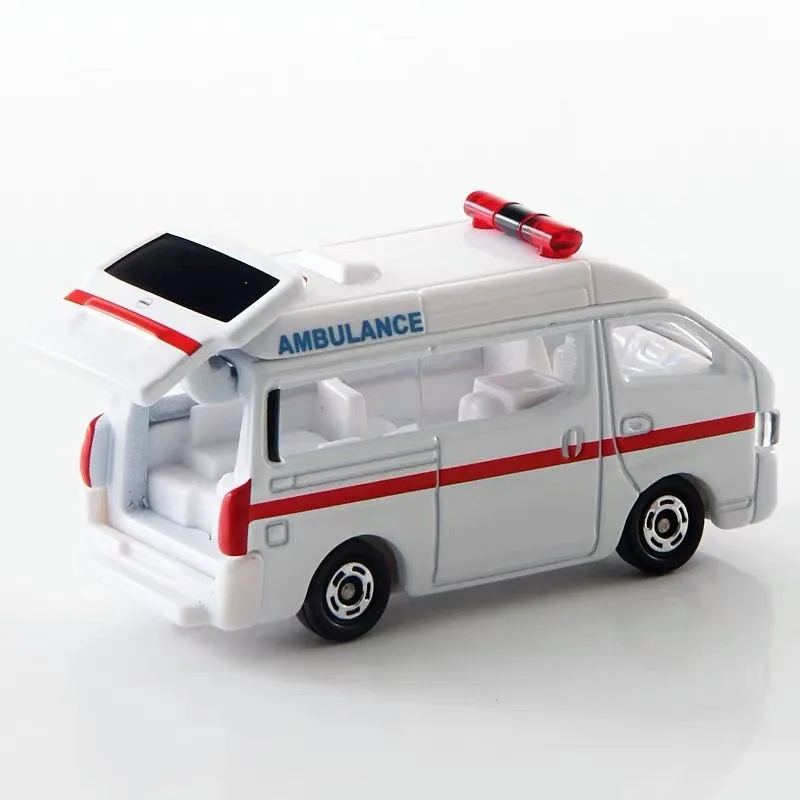 

TAKARA TOMY Alloy Car Model No.18 Nissan Ambulance Toy for Boys Collectible Diecast Miniature Vehicle TOMY Tomica