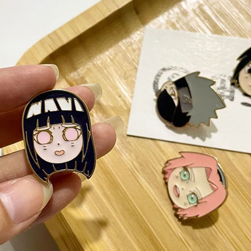 Anime Naruto Emaille-Anstecker Sasuke Kakashi Sakura Gaara Hinata Metall-Brosche Reversnadel Rucksack Kleidung Dekoration Fans Sammlerstücke Geschenke – Detail 10