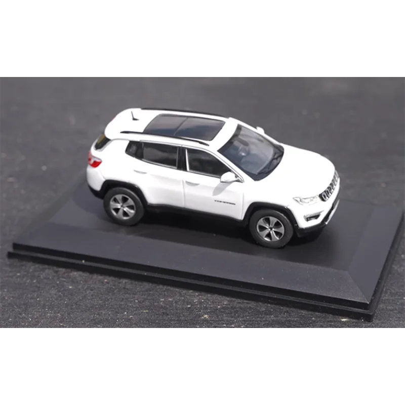 Diecast 1:43 Scale GAC Fick Model COMPASS Alloy Simulation Car Model Completed Collection Decoration Gift Toys