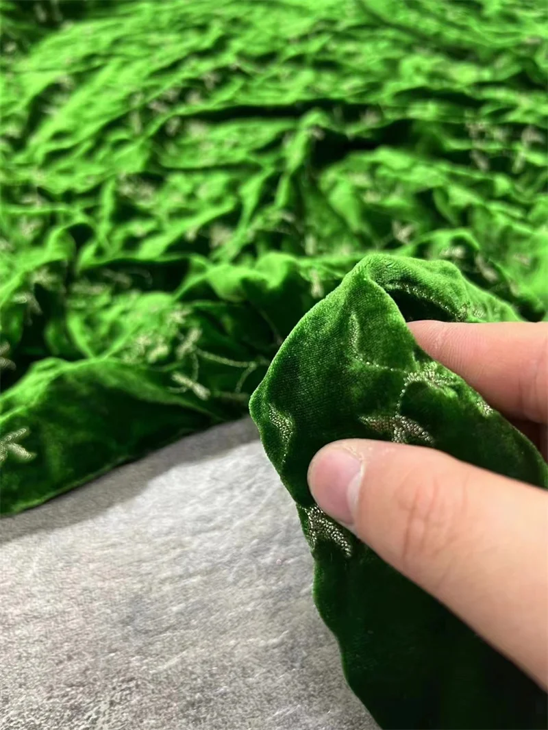 Green Fashion Natural Silk Velvet Fabric Classic Dress Jacquard Embroidery High-quality Sexy Evening Dress Production Christmas