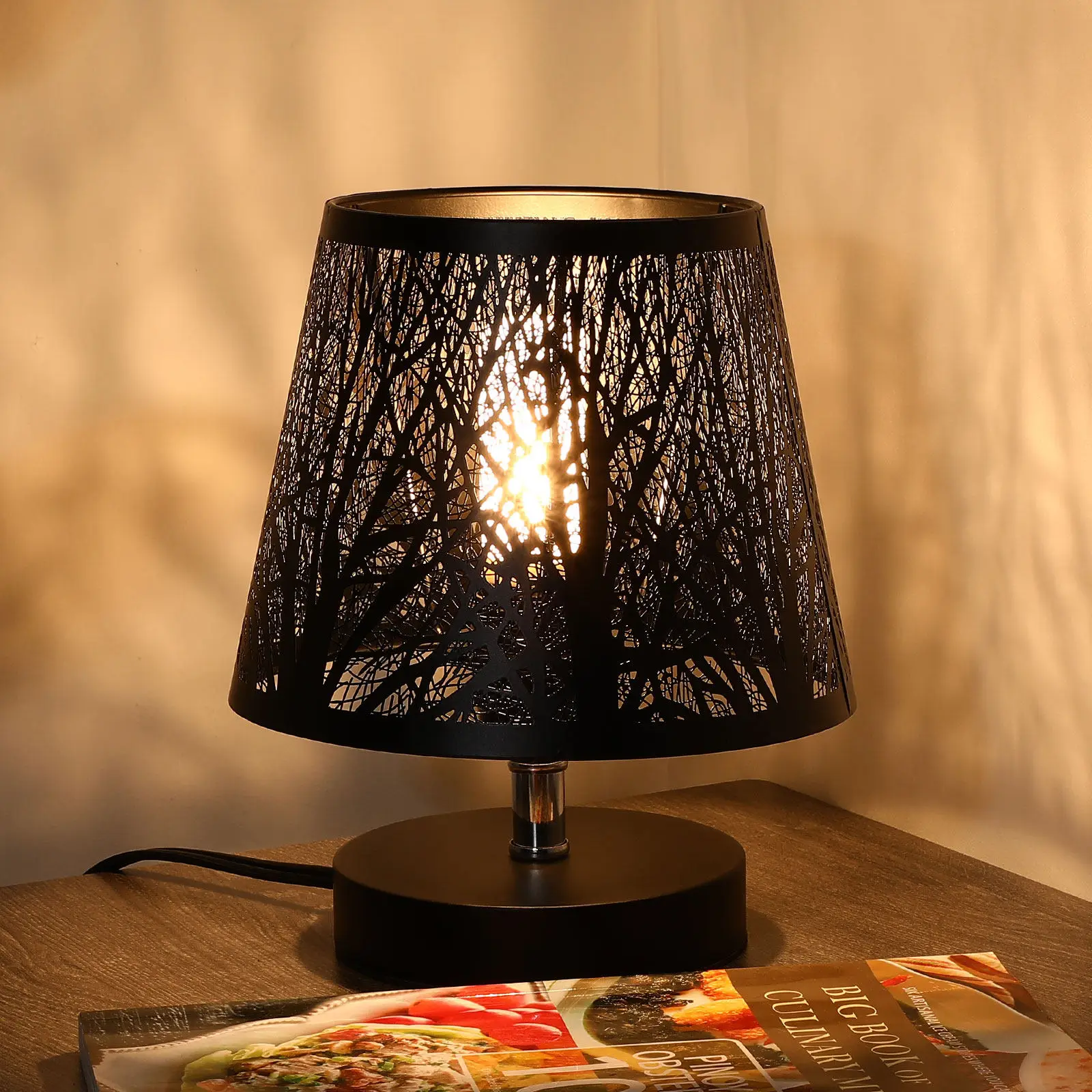 

1Pcs Tree Shadow Lamp Shade Iron Art Sturdy Decorative Table Lamp Cover Bedside Lighting Accessory Metal Shade