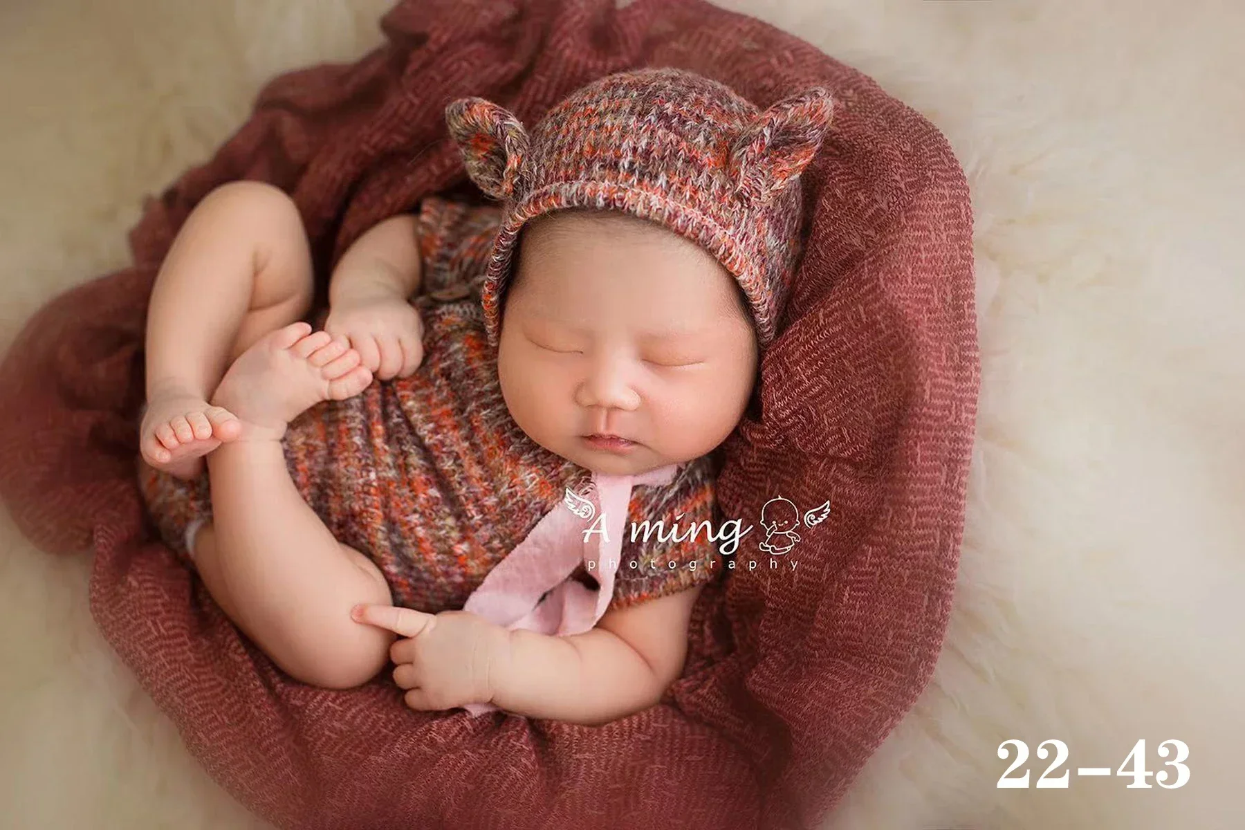 0 to 3 Months Newborn Photography Suit Baby Products Knitted Hat One Piece Dress Rompers Lace Dress Jumpsuit