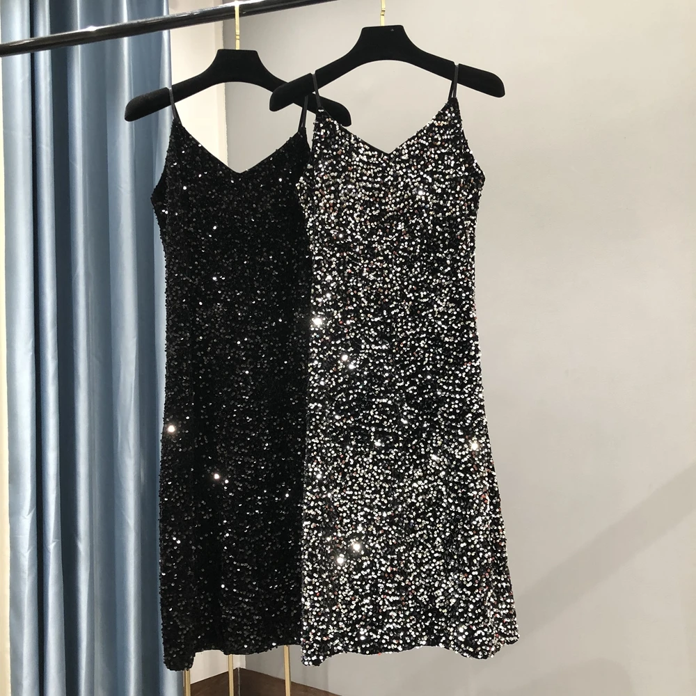 

Elegant and Shiny Metal Women Feeling Party Dress Long Birthday New Winter