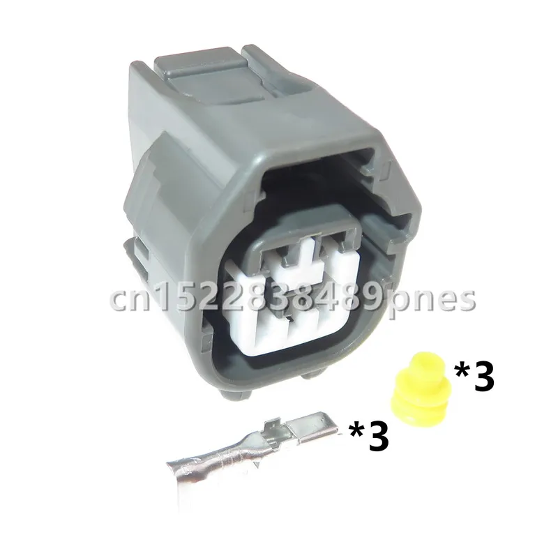 

3 Pole MG641362-4 MG651359-4 Automobile Motor Waterproof Socket Windshield Spray Water Pump Plug For KIA Hyundai