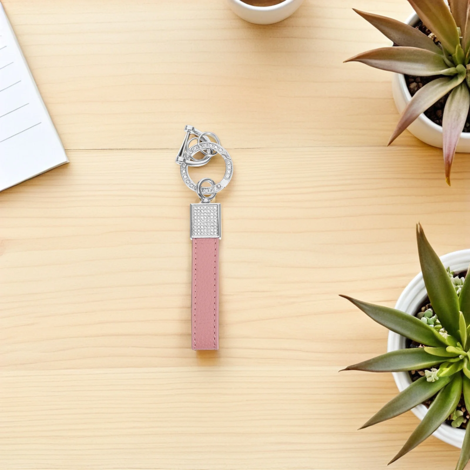 

2Pcs Rhinestone Car Keychain Spring Loop Decorative Key Fob Holder for Car Keys Handbag Backpack Accessories