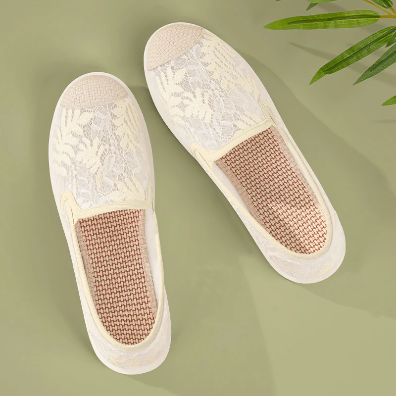 

Women's Lightweight Soft Bottom Net Face Fisherman Shoes Casual Breathable Summer New Style Flat Thick Heel Single Shoes