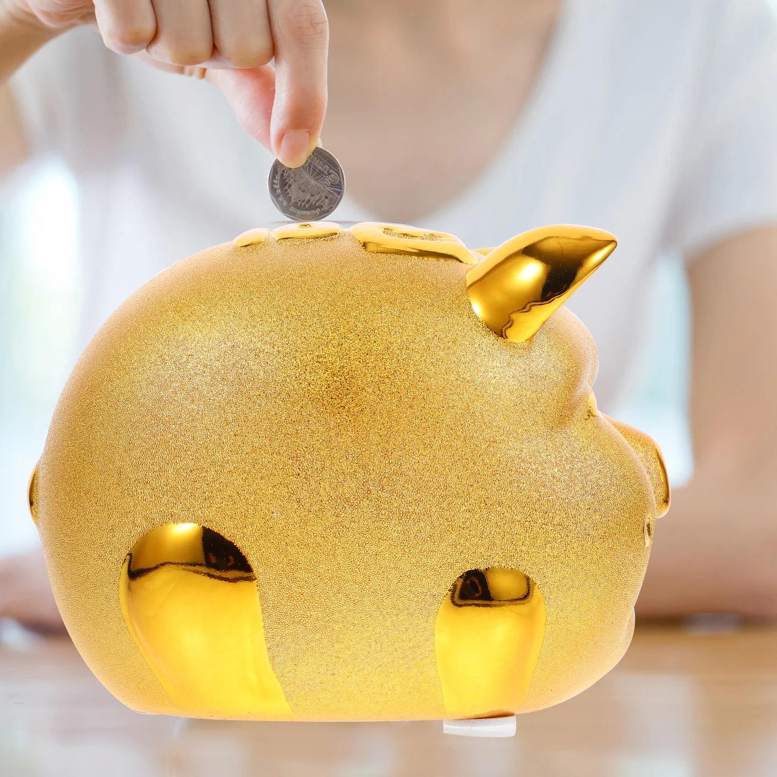 

Golden Resin Piggy Bank Cartoon Pig Shape Storage Educational Money Box for Gift Piggy Bank for Coin Sotrage