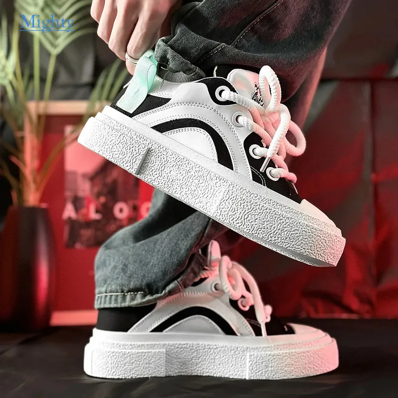 

2024 New Men's Women's Casual Skateboard Women Shoes Niche Bread Couple Thick Sole Board Style Green Match Female Sneakers