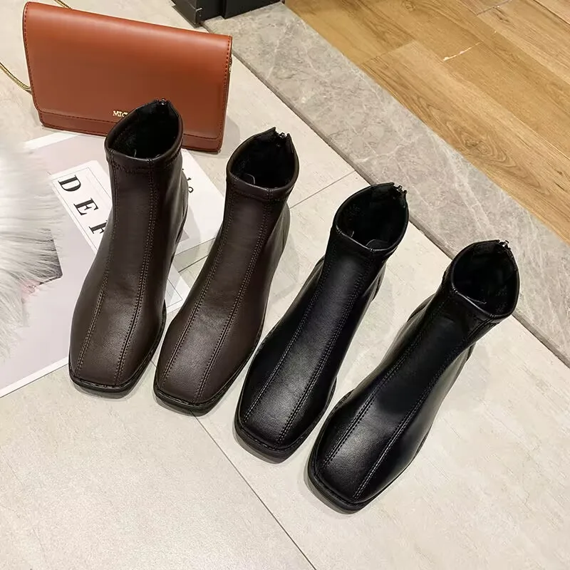 Botas de mujer de lujo de cuero Artificial, mocasines tobilleros informales, zapatos negros cálidos para exteriores, zapatos de Otoño Invierno para mujer, tendencias 2024