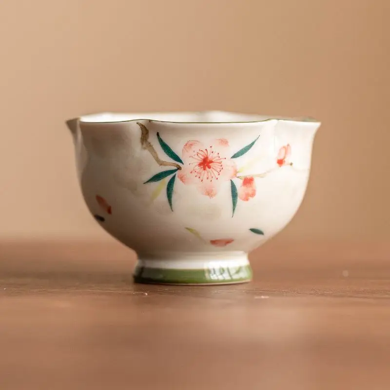 

Чайная чашка с рисунком персикового цвета ручной работы, керамическая чашка с бутонами цветов, чайный сервиз кунг-фу