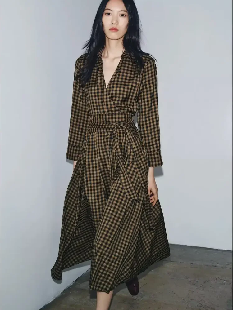 

Винтажное клетчатое платье макси на шнуровке, женское повседневное облегающее плиссированное платье с v-образным вырезом и длинными рукавами, 2026, весеннее женское платье для поездок на работу