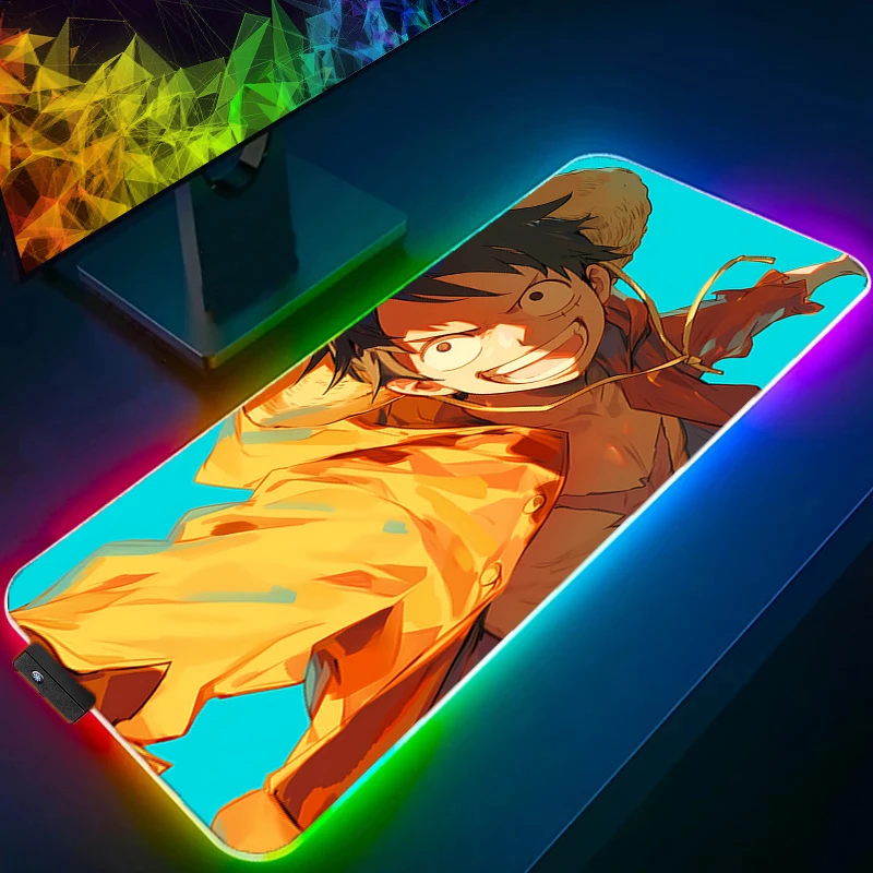 RGB-muismat uit één stuk Luffy Gamer PC Computer Grote achtergrondverlichting Bureaumat Toetsenbord Anime Gaming-accessoires LED Anime-muismat