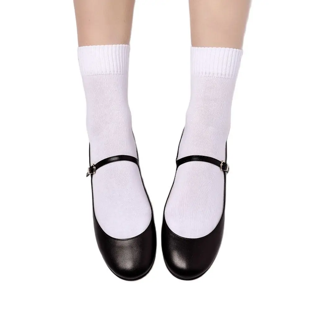 كبيرة الحجم معصمه منخفضة أعلى جولة الأصابع ماري جين لطيف براءات الاختراع والجلود مضخات المرأة حذا فردي للسيدات Chaussure فام #2