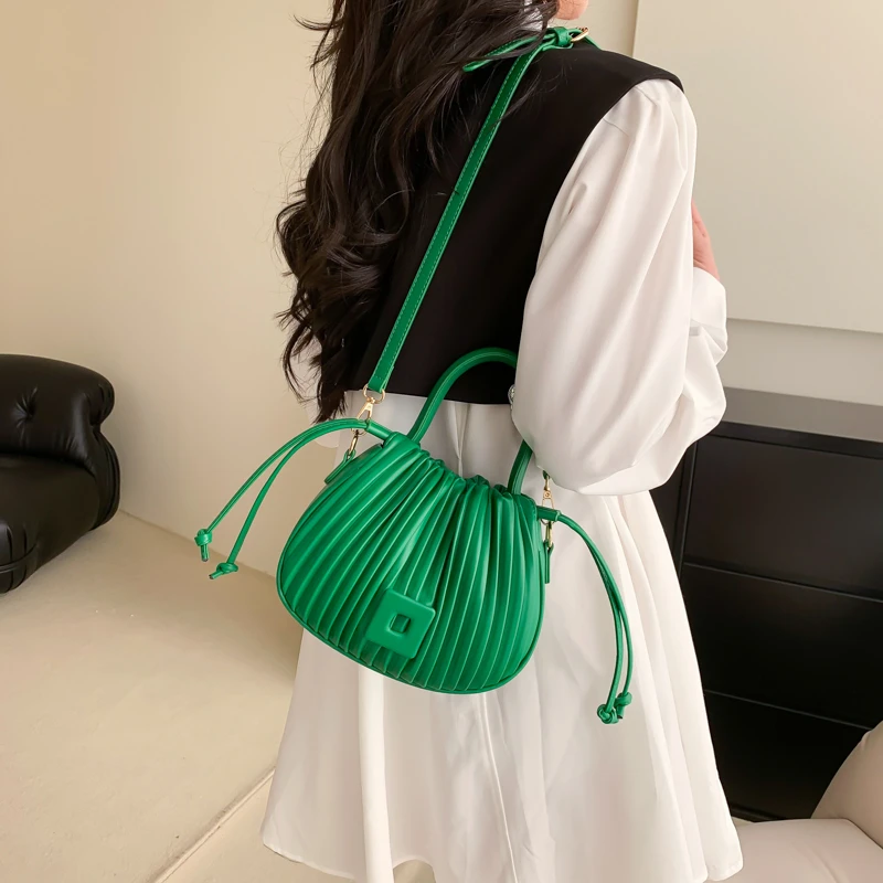 Summer Solid Color Fold Handbags for Women Fashion Designer Luxury Shoulder Bucket Bag Ladies PU Leather Crossbody Bags