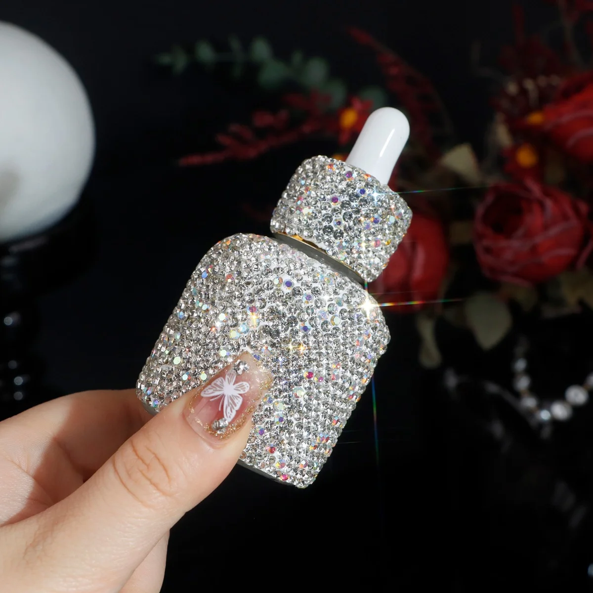 Bling-Unterabfüllung mit Stras – High Luxury Skincare Bewertung und Preis