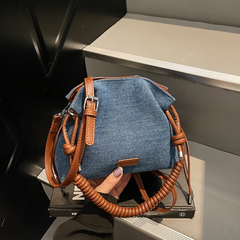 

PU Leather Female Small Shoulder Bags Soft Cloud Bags Women Clutch Purses Bule Colors Spring Summer Cross Body Bag