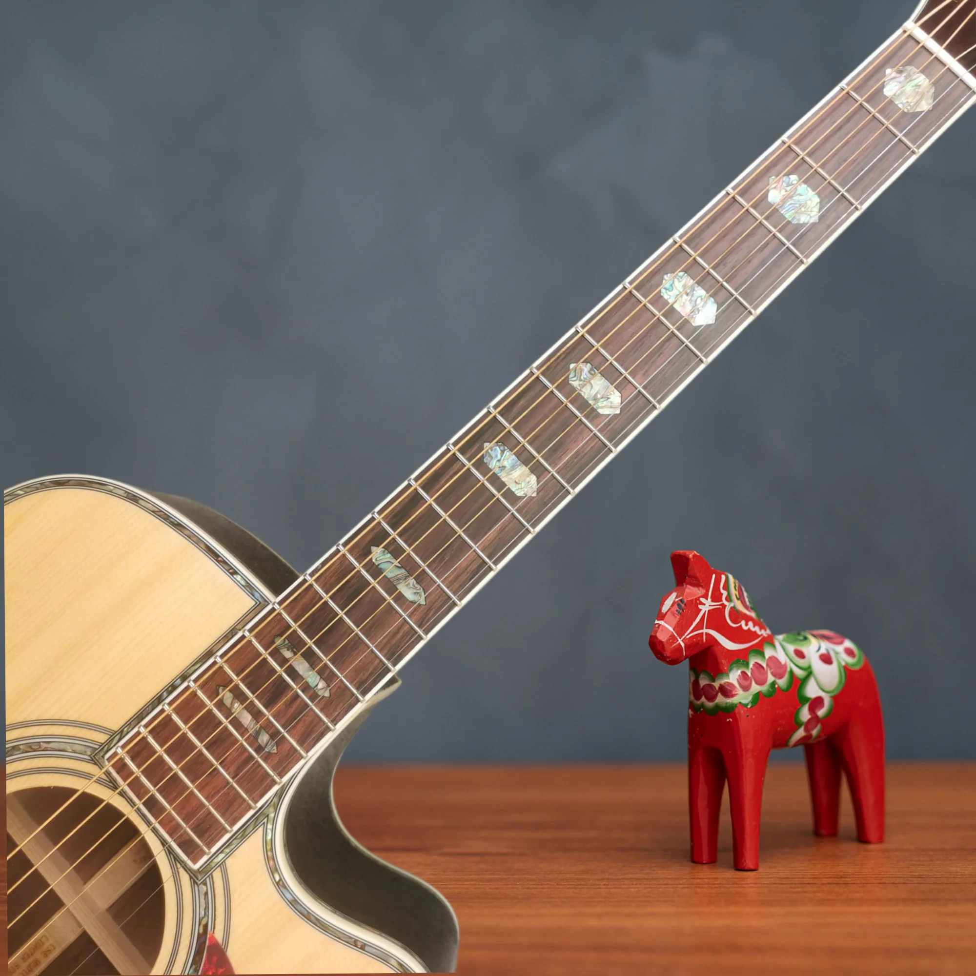 مقطع 41 بوصة من الخشب الصلب مع زوايا مفقودة، سلسلة جيتار صوتي صوتي علوي D45 #1