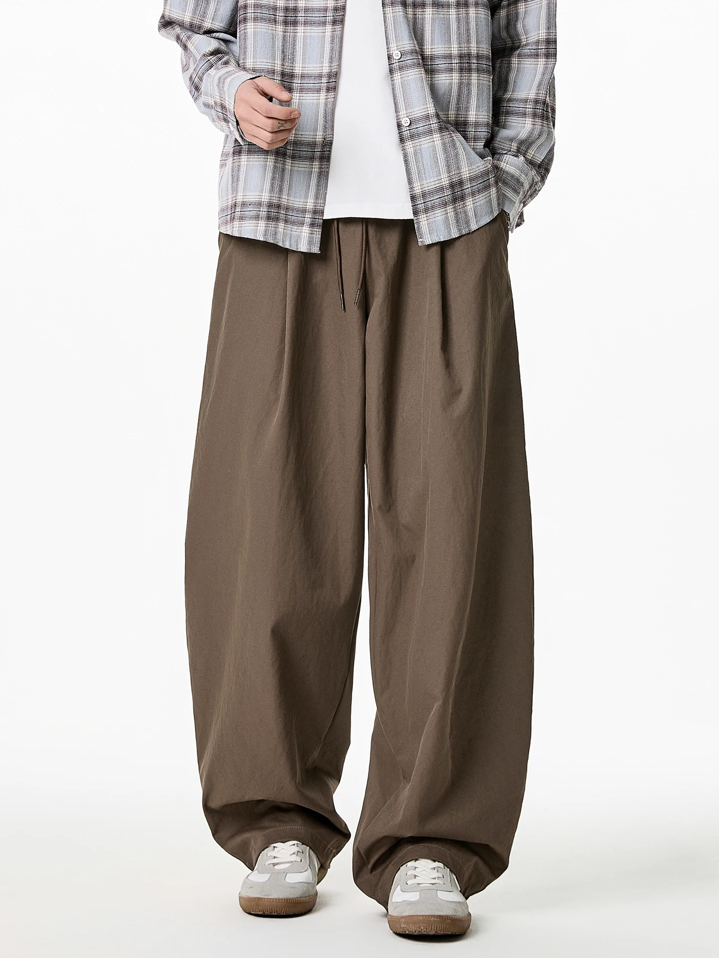 

Ретро японский Sle против морщин Qui-Dry спецодежда прямые свободные широкие брюки повседневные длинные брюки для мужчин молодежные активные брюки...