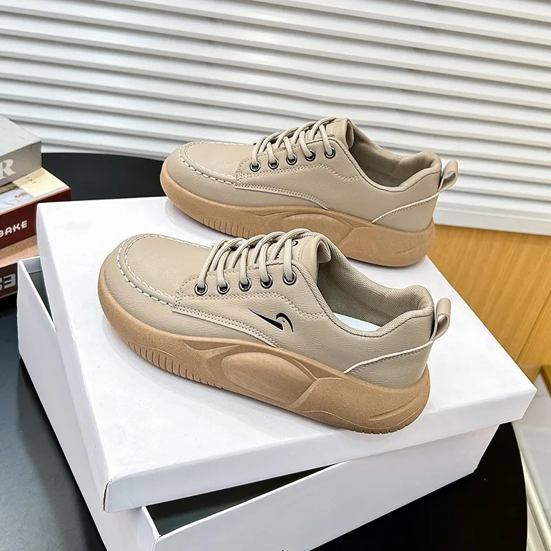 

Spring New Sports Shoes Female Korean Version of Casual Lace-up Board Shoes with Muffin Women's Shoes