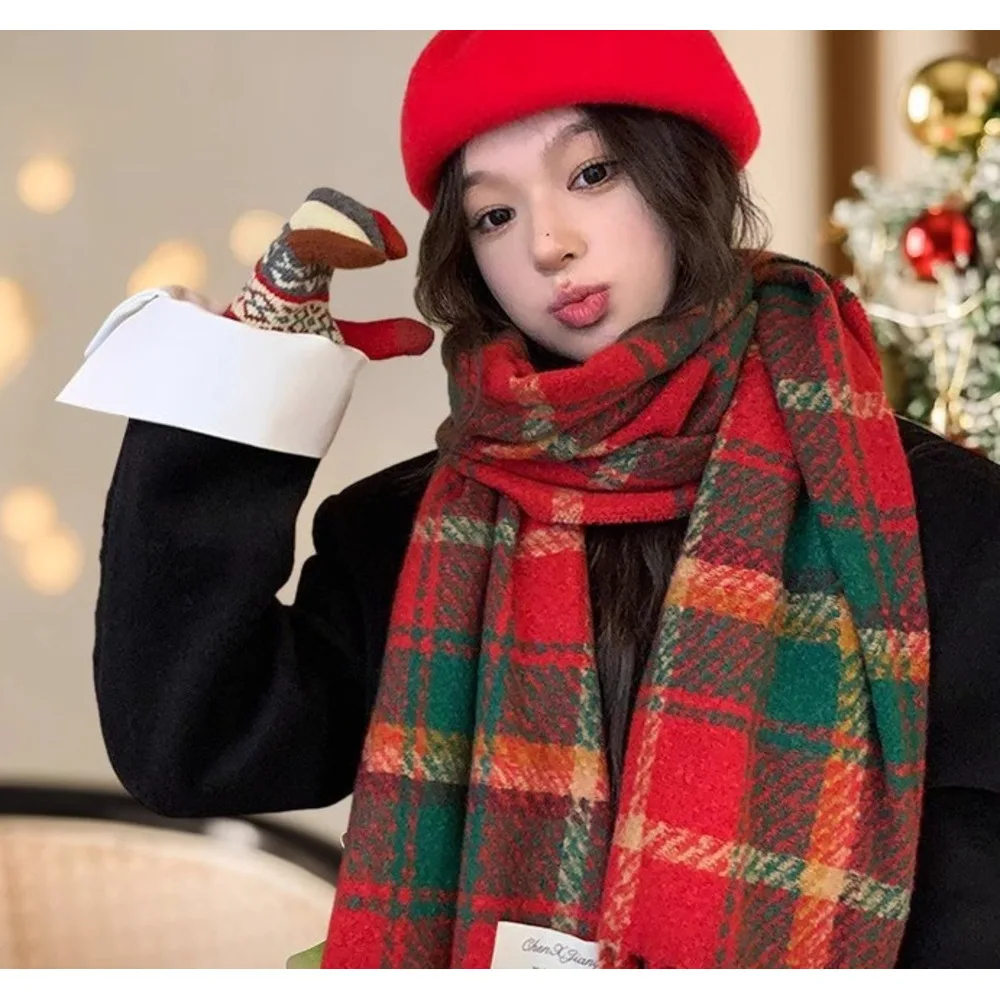 Regalo di Capodanno: sciarpa scozzese con nappe rosse natalizie, sensazione invernale di alta qualità per le donne, caldo scialle coreano, sciarpa spessa_voghion.com