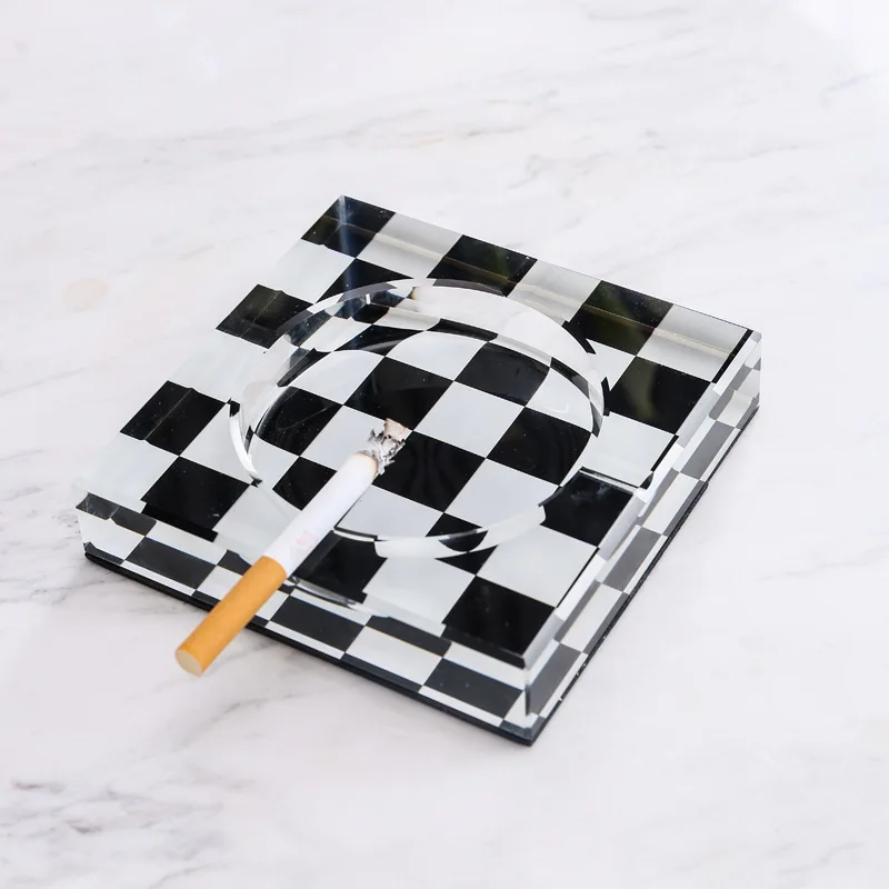 

Simple And Light Luxury Glass Ashtray Home Living Room Creative Personalized Trend Office Male Prevent Fly Ash Ashtray
