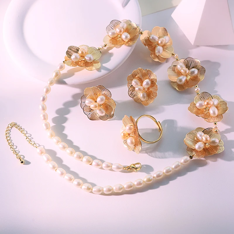 Natural Pearl Copper Gold-Plated Flower Necklace Earrings Ring Set Luxurious Design Set  Banquet Wedding Women's Jewelry GS0225 view 2