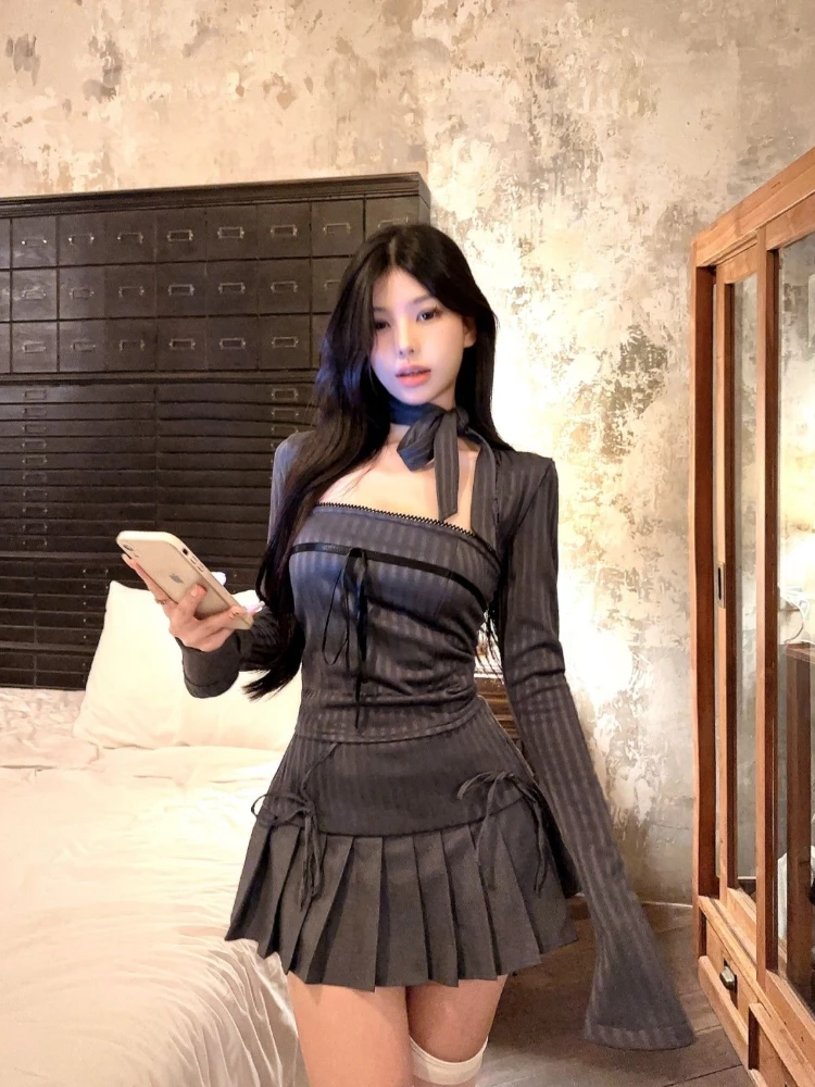 New Autumn Sexy Sweet Fashion 2 Piece Set Women Design Strapless Tops+Cardigan + Pleat Skirt Harajuku Elegant Chic Retro Outfits