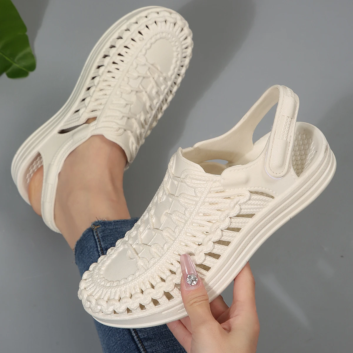 

Летние женские дышащие плетеные пляжные сабо-сандалии с закрытым носком, с вырезами, на нескользящей водонепроницаемой подошве, для отпуска и активного отдыха