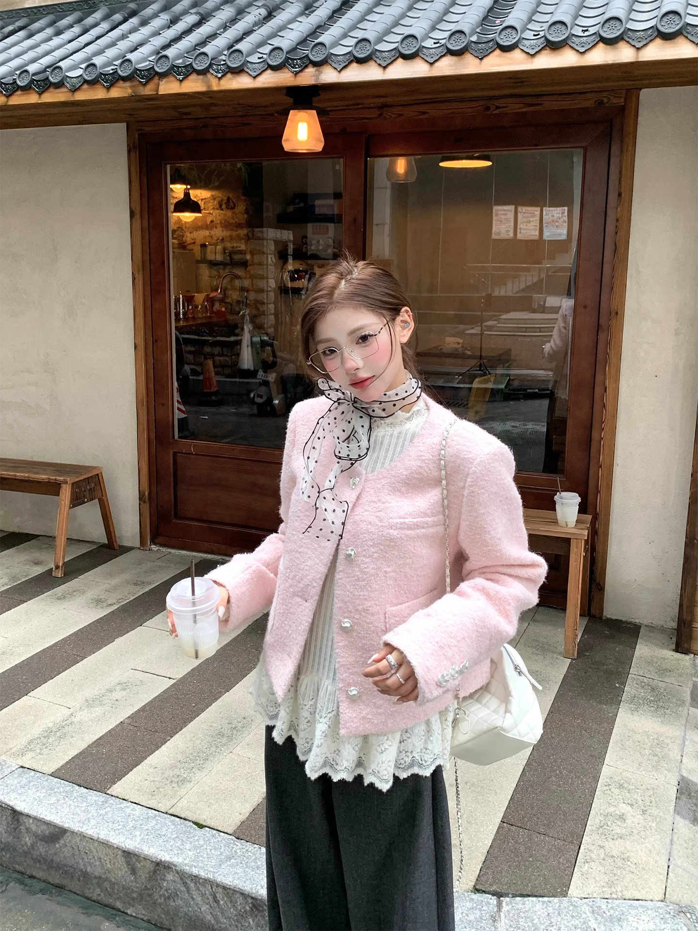 

Розовое пальто ort Корейский Sle Уникальный Ele Small Fraance Sle Женский тюжет Прямая трубка из смеси полиэстера и шерсти Длинный S...