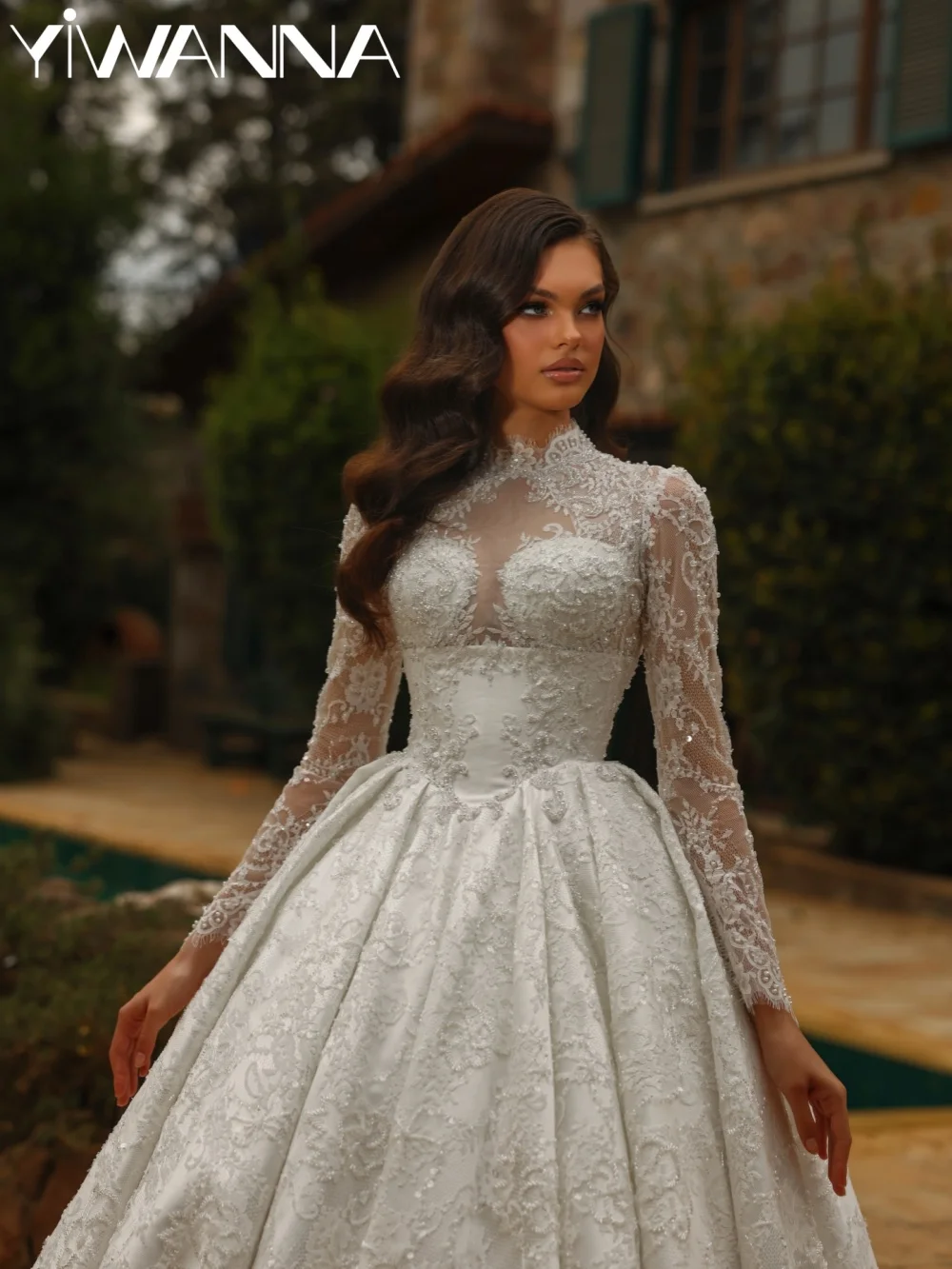 

2026 Embroidery Beaded Lace Wedding Dress Luxury High Collar Bridal Gown Customized Ivory Modest Long Sleeve Dresses For Bride