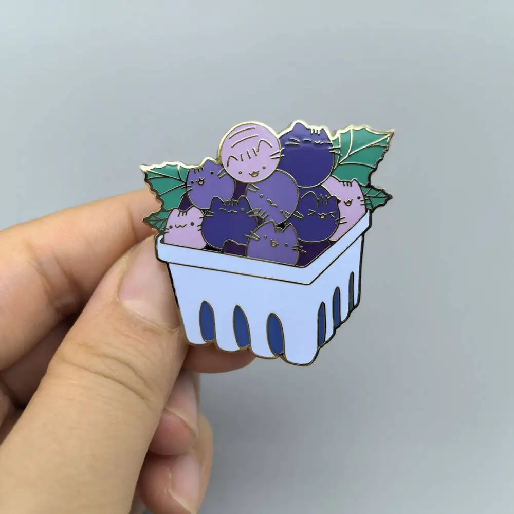 Kawaii Cat Grape Brooch Fruit Animal Badge Fruit Basket Enamel Pin Kitten Jewelry Novelty Creative Accessories Gift