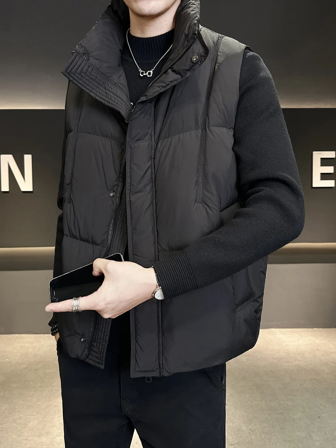 

Зимний мужской пуховый жилет класса люкс, свободный крой, воротник-стойка, теплый, без рукавов, молодежный, модный, верхняя одежда, полиэстер, белый пух