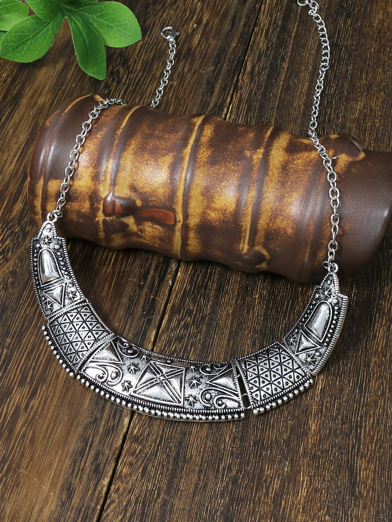 Bohemian Vintage Ethnic Metal Necklace Women\'s Necklace Personalized Necklace with Special Temperament