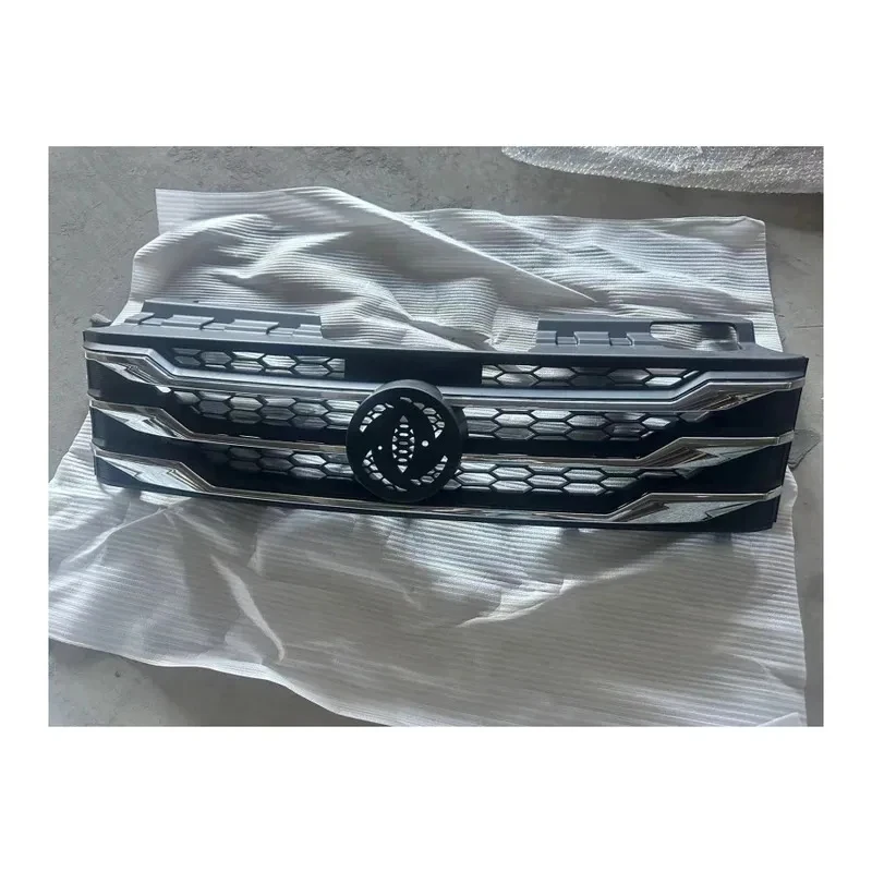 

High Quality Ruiqi Auto Parts New Plastic Front Bumper Center And Central Intake Grille