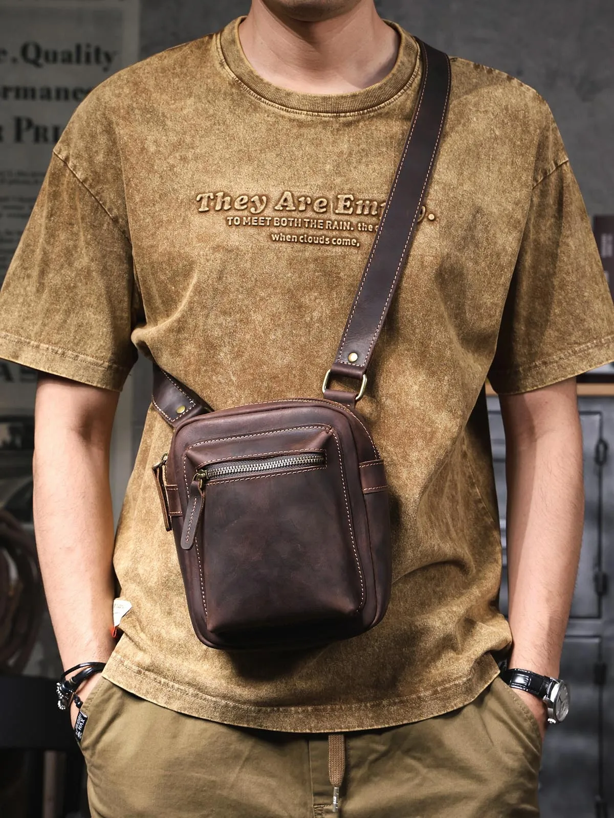 vintage crazy horse cowhide men's shoulder bag outdoor simple casual luxury natural genuine leather small phone crossbody bag