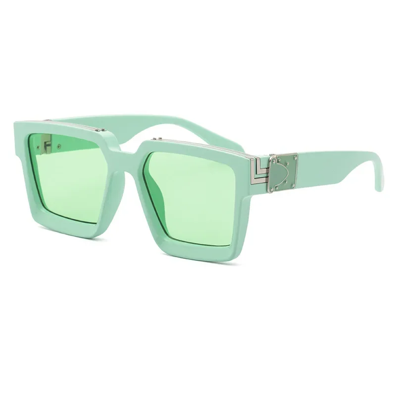 C10 Green Green