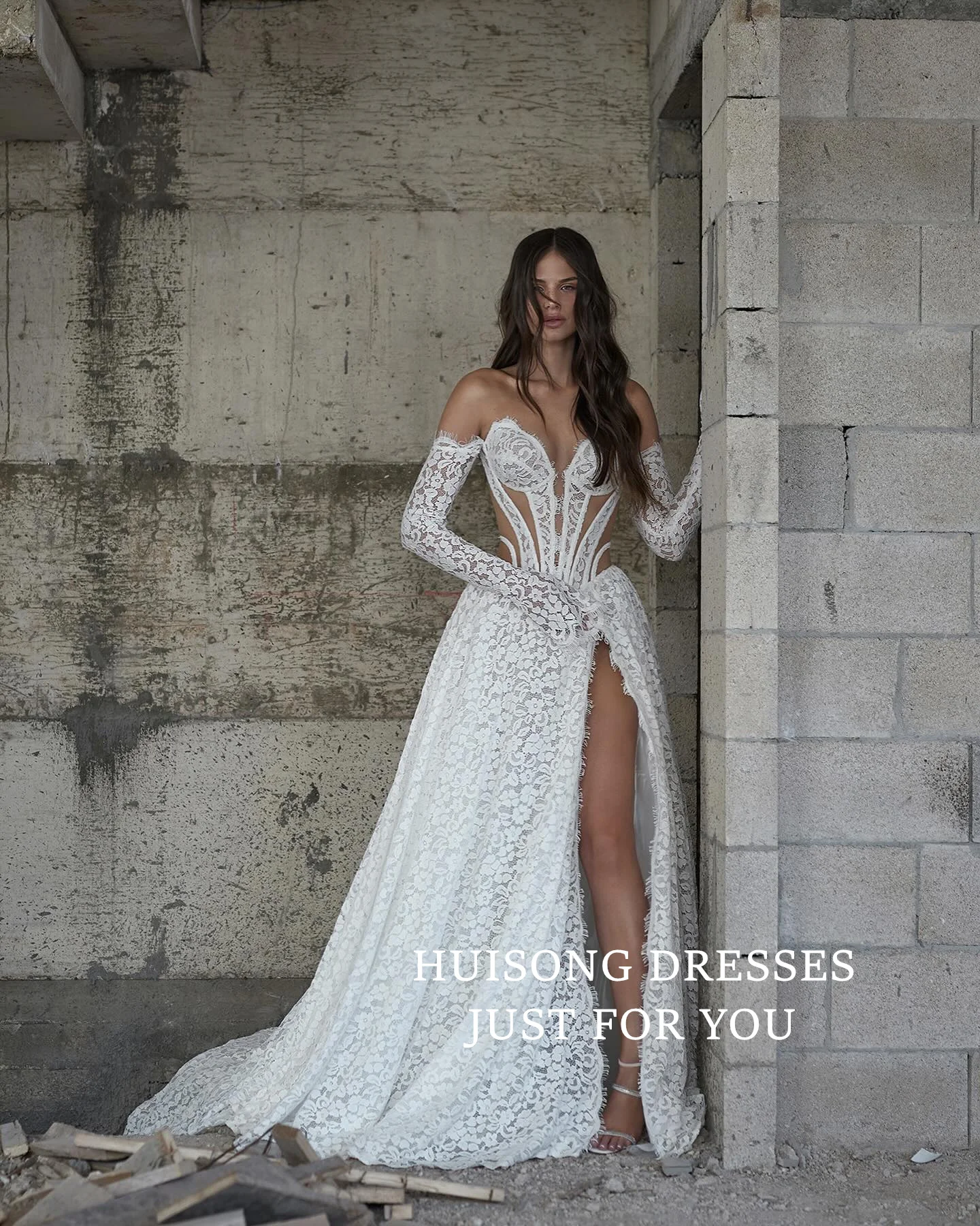 

HUISONG Customized Boho Wedding Dresses Lace Appliques Long Sleeves High Side Split A-Line Bohemian Wedding Gown