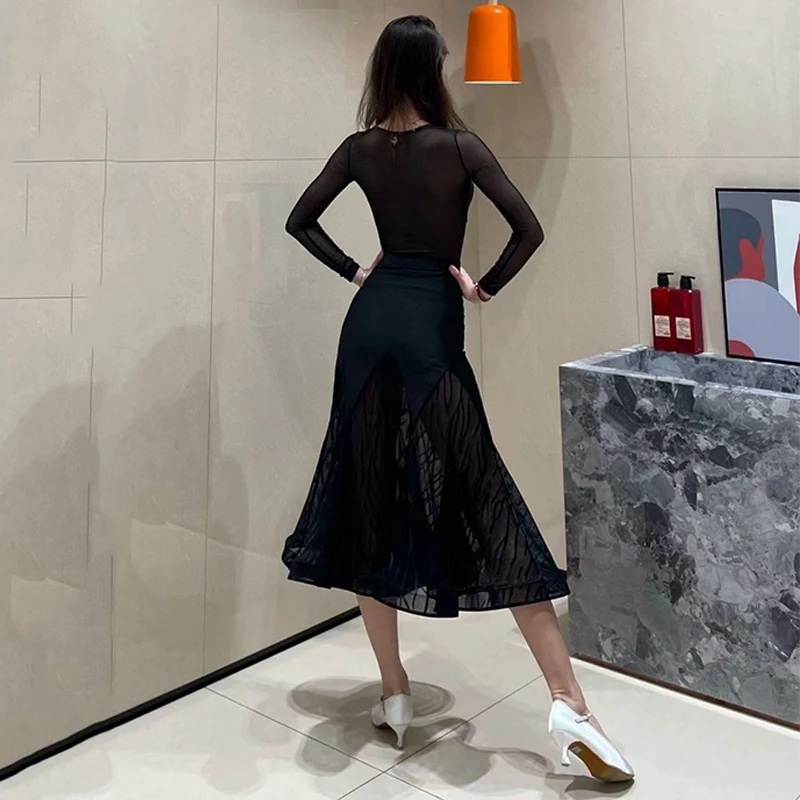 새로운 볼룸 댄스 복장 여성 블랙 탑 원사 Fisbone 스커트 왈츠 댄스 공연 의상 성인 클럽 연습 드레스 BL16692