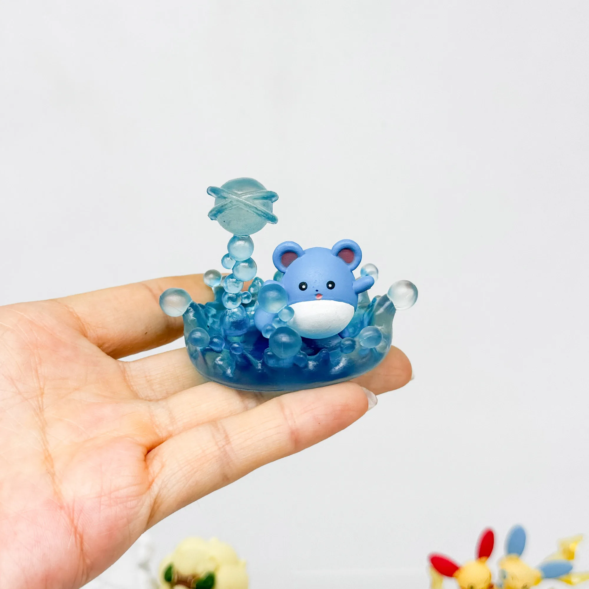 rement-caixa-surpresa-de-miniaturas-pokemon-pikachu-maril-rokon-yadoran-nymphia-eleuun-mew-prasle-minum-modelo-colecionavel-ornamento-presente-infantil