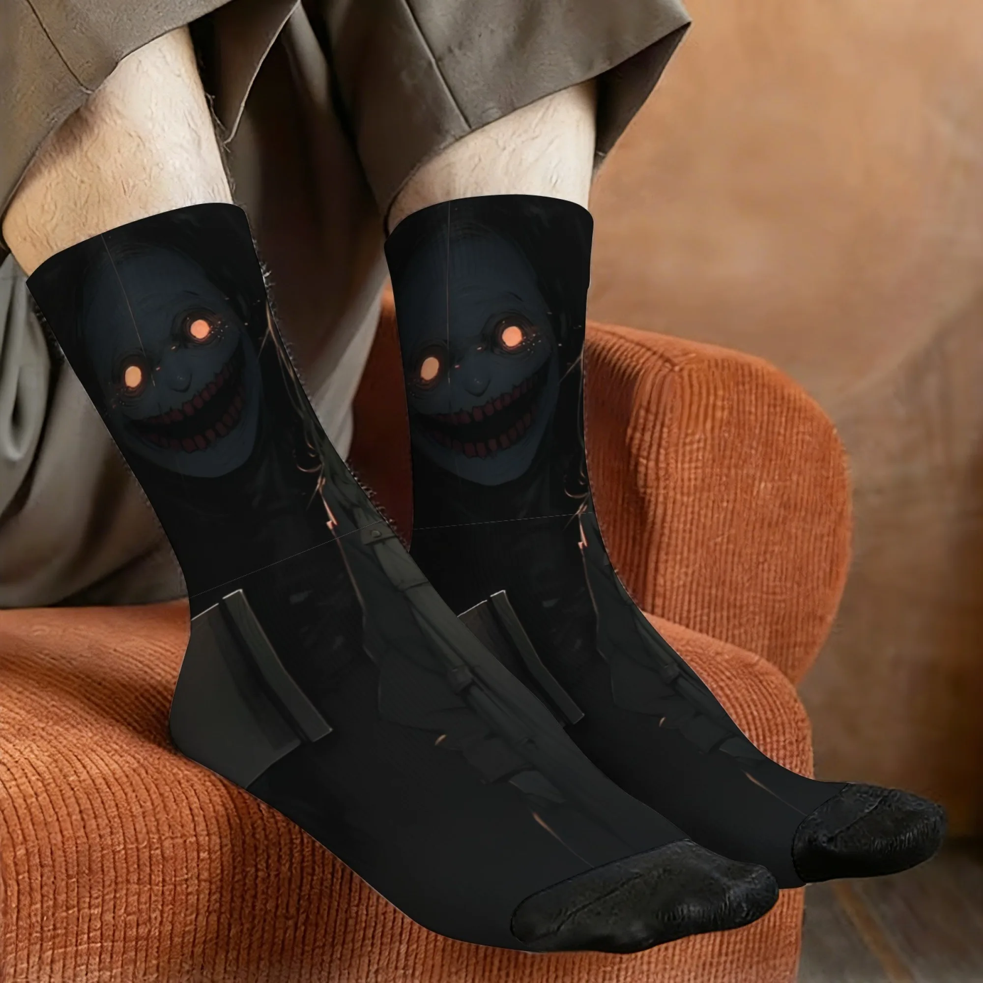 جوارب طاقم الرسوم المتحركة الداكنة قناع مخيف وجوارب مطبوعة على شكل شخصية سوداء هدية لعشاق أنيمي التشويق على طراز الرعب