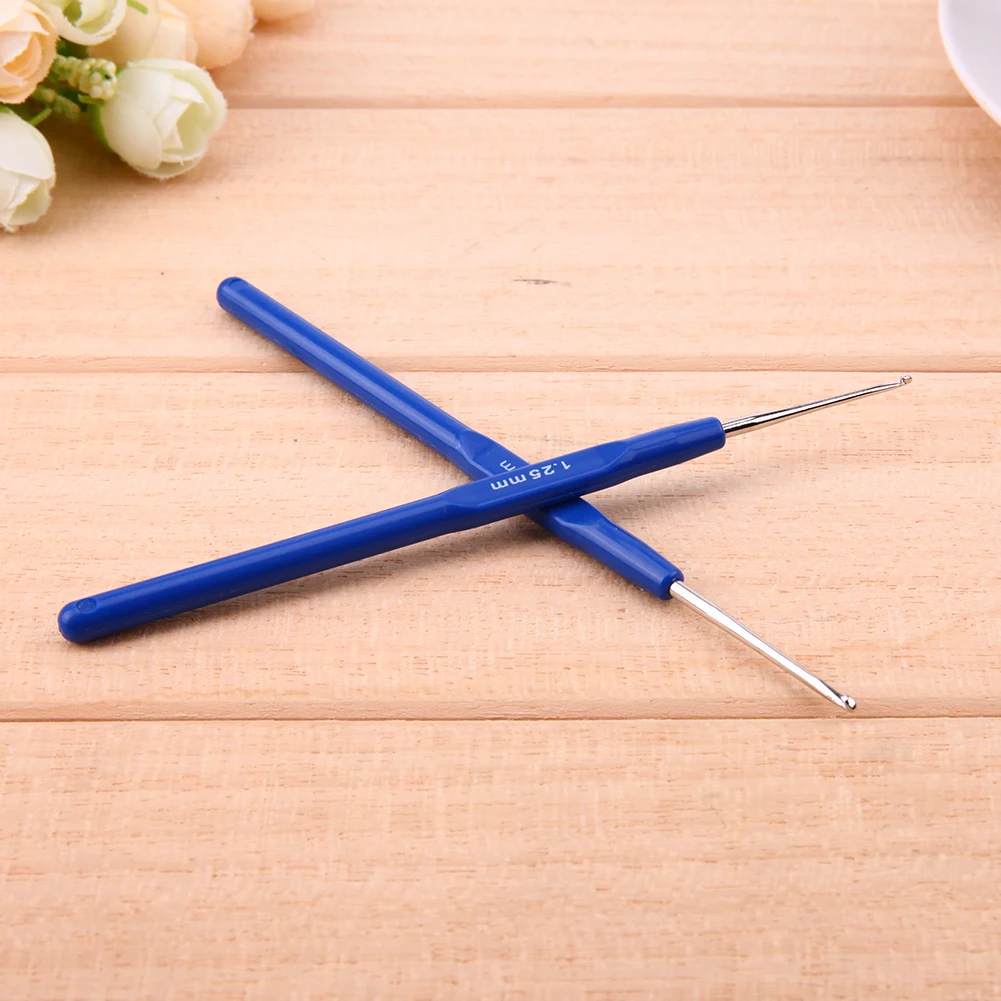 8Pcs Crochet Needle Set 0.6-1.75mm Sewing Needles Tool Yarn Craft Knitting Needles Sweater Weave Sewing Tool