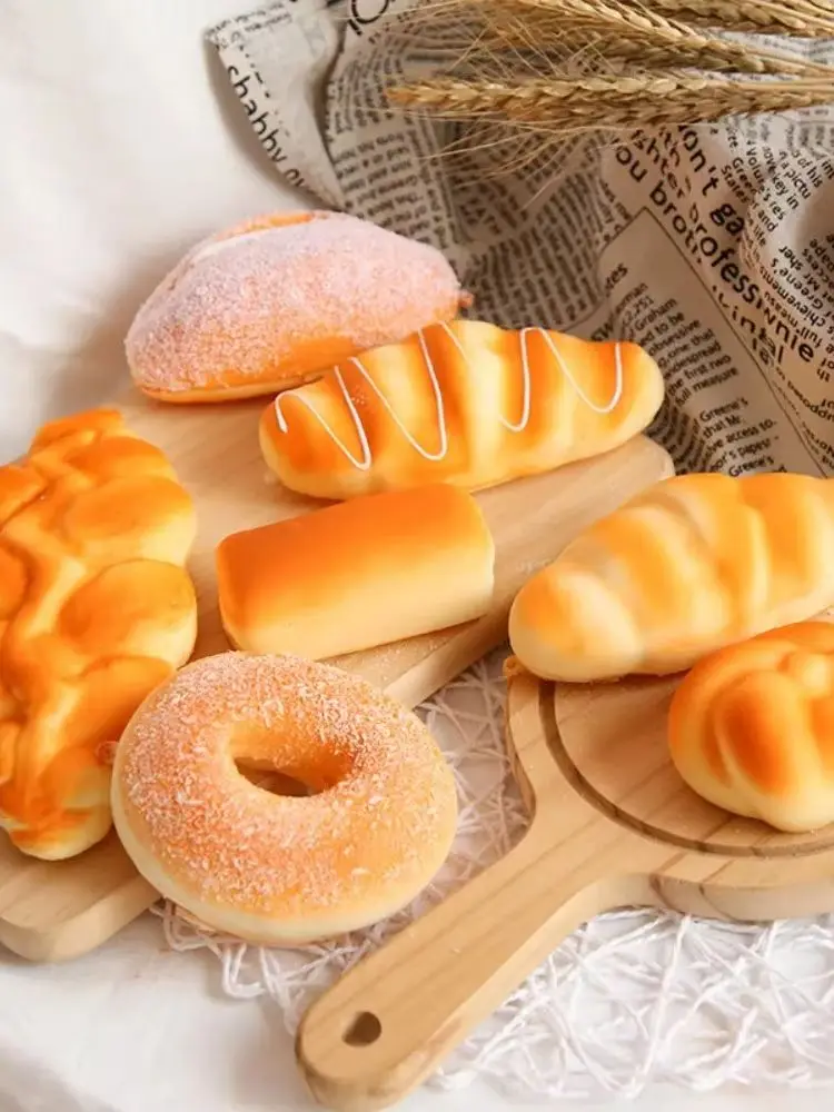 Squishy Lebensmittel-Kreativspielzeug: Simuliertes Brot, Toast, Donuts – Langsam aufsteigende Quetsch-Stressbälle, Scherzartikel, Desktop-Dekoration