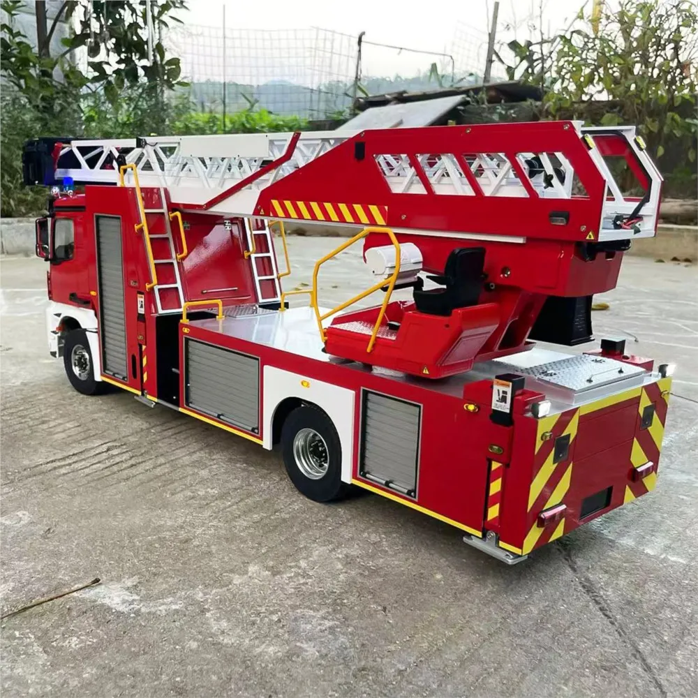 รถดับเพลิงบังคับวิทยุ 1/14 4*4 โครงโลหะ ระบบไฟฟ้า 2 สปีด บันไดยกได้ รุ่น ST8 ของเล่นรถก่อสร้างบังคับวิทยุ