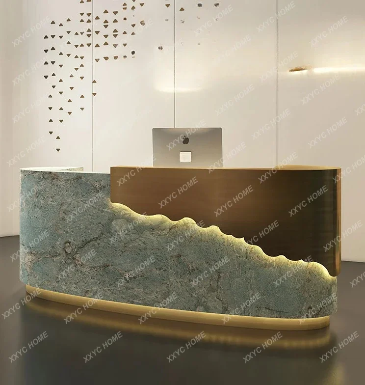 

Стойка ресепшн для компании: мраморная, нестандартной формы, с покраской, для кассира, простой современный дизайн