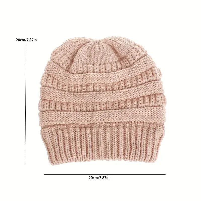 Pozostań ciepły i stylowy dzięki tej czapka typu Beanie PonytaWinter bez ronda!