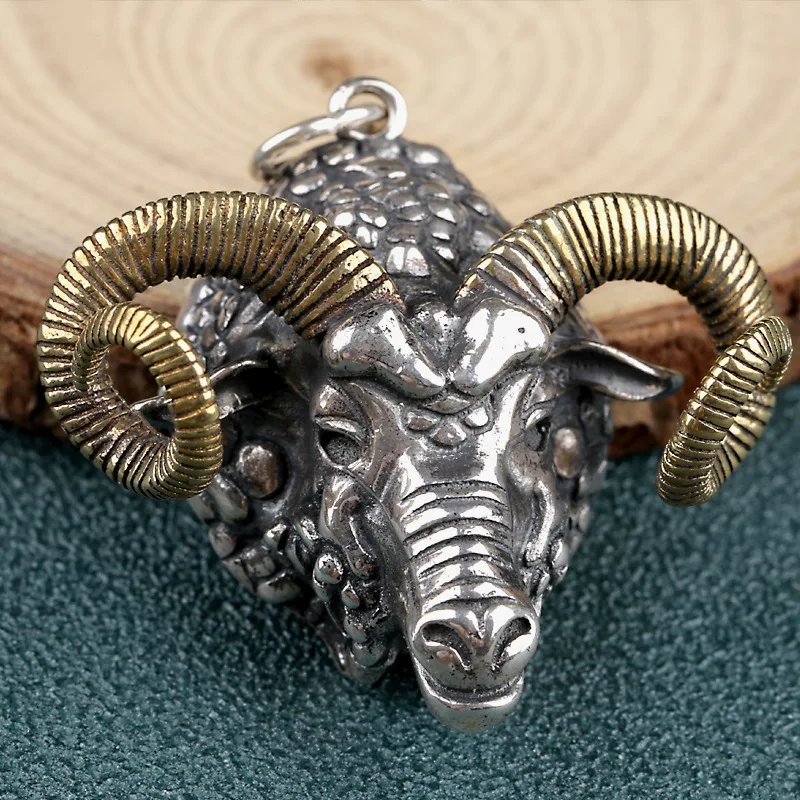 Retro Punk Nordic Bull Head Pendant Necklace for Men Classic Animal Personality Jewelry