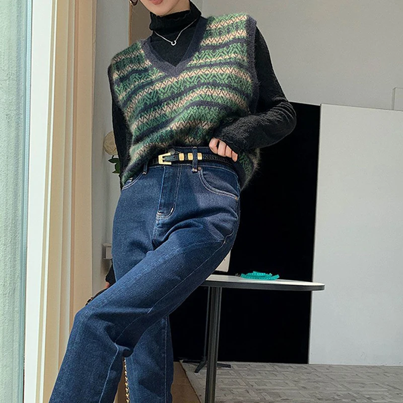 Korean Fashion Striped Knitted Sweater Vest Women 2023 Autumn Sleeveless V Neck Pullover Woman All Match Office Jumpers Female