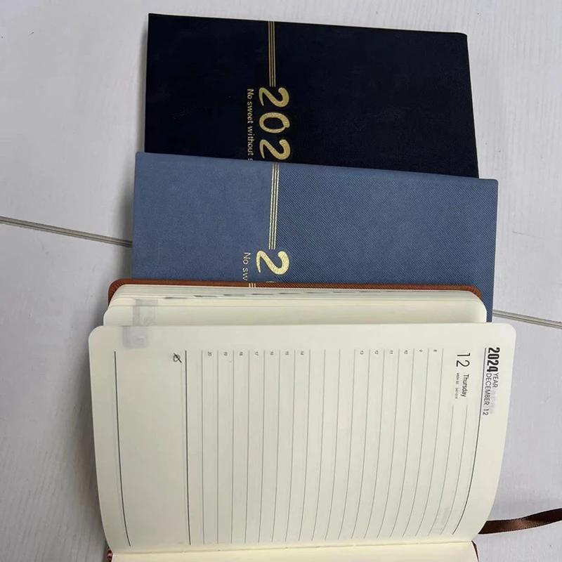 สมุดวางแผนแบบพกพา2024 365วันครอบคลุมทุกสัปดาห์สมุดโน้ตปฏิทินขนาดกะทัดรัดวาระการประชุมสำนักงานโรงเรียน